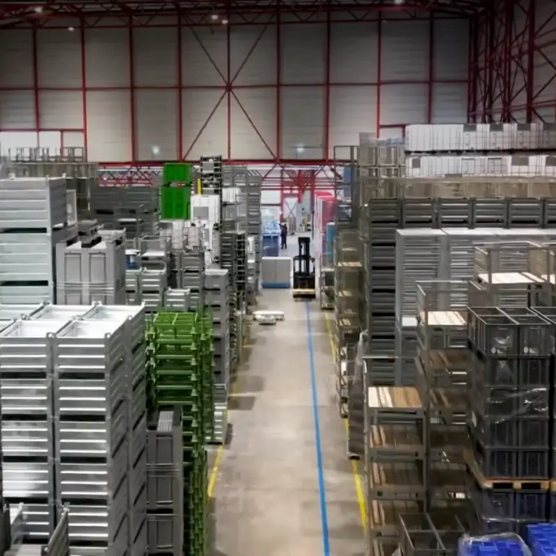 De vele opslagsystemen van Kruizinga, ook gebruikte.