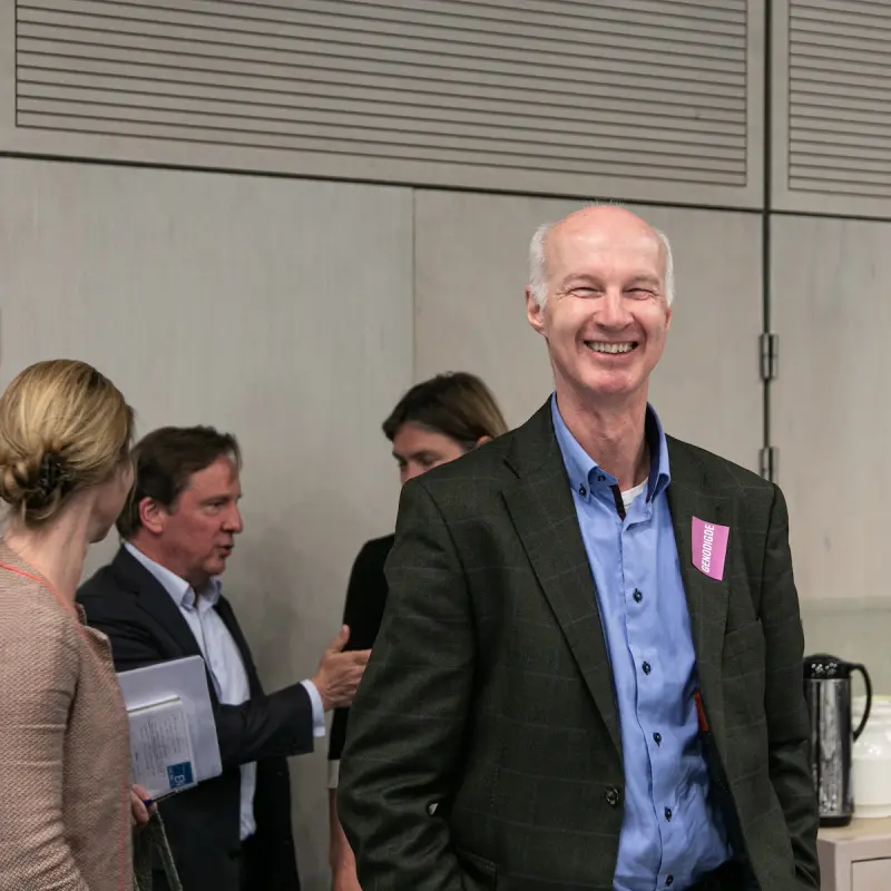 Mark Hillen, Social Enterprise NL, in het Tweede Kamergebouw